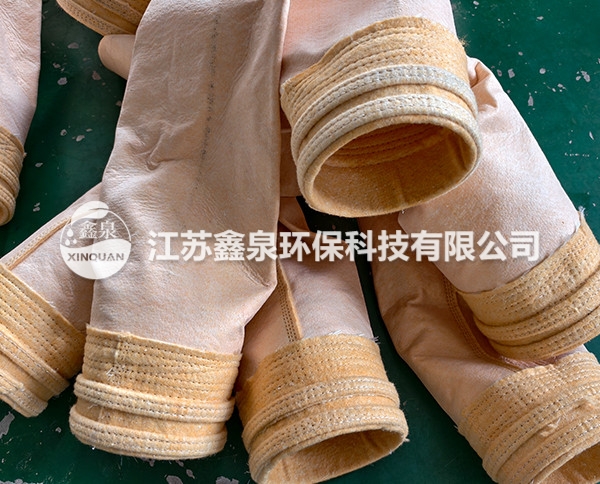 耐高温氟美斯布袋定制