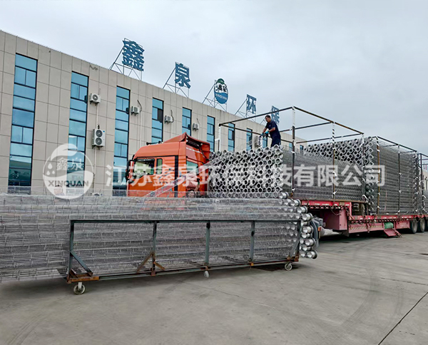 316L不锈钢袋笼发货现场